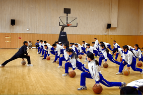 切尔西冲击欧冠席位，利物浦已夺冠